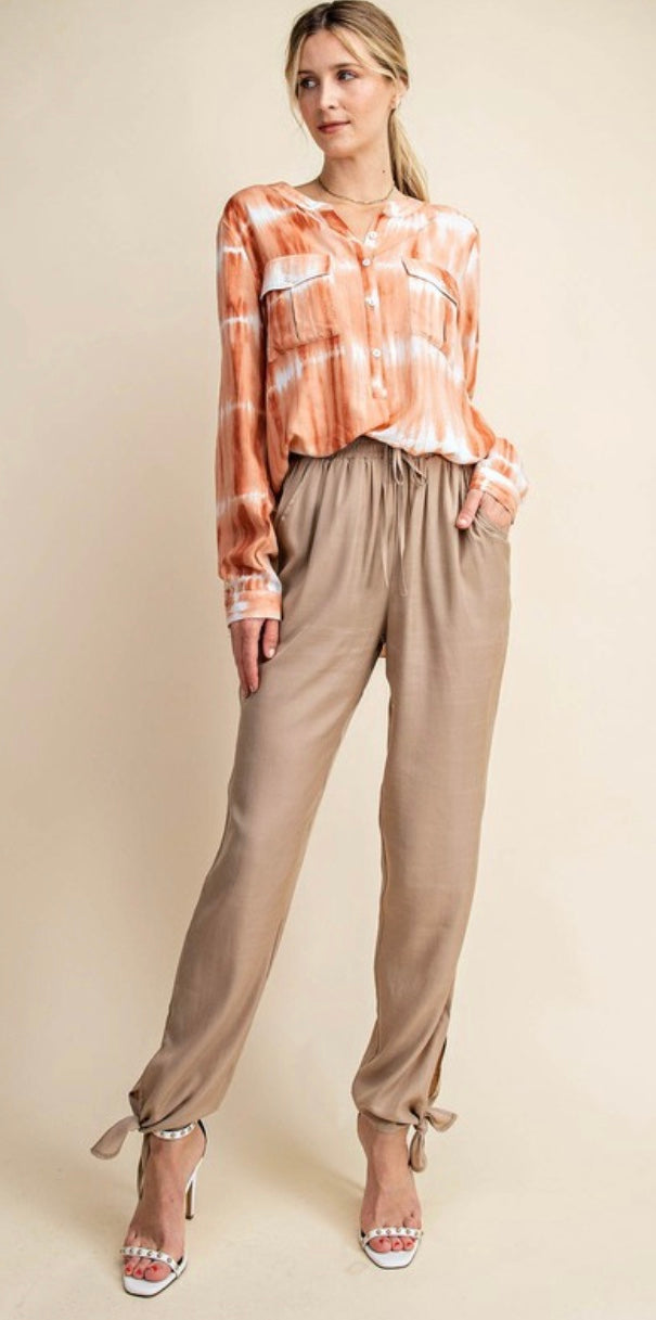 Camel Bottom Tie Pant with Elastic Waist and Pockets